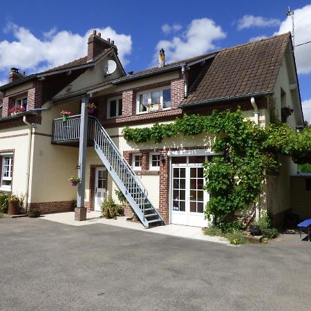 Bed and Breakfast La Fontainoise Fontaine-sur-Somme Exterior foto
